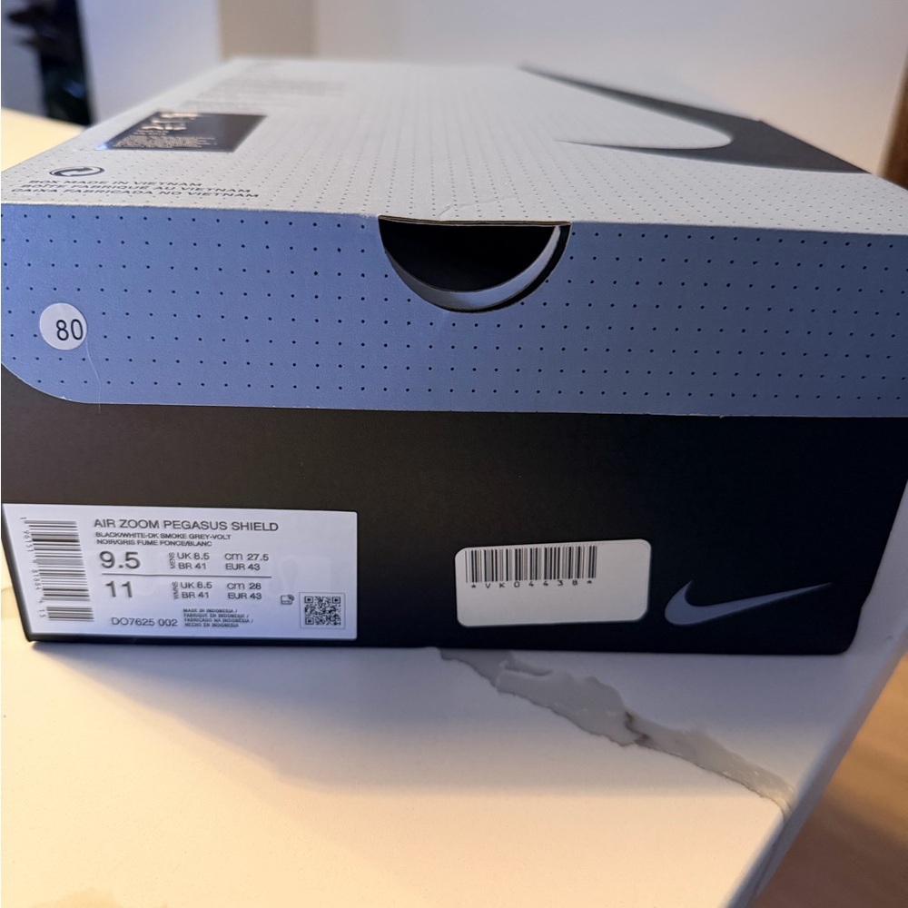 Nike Air Zoom Pegasus Shield in Black and White